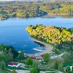 Au Bord Du De Lavalette Chalet
