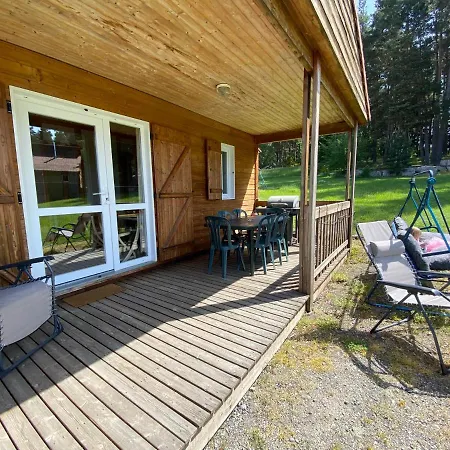 Chalet Au Bord De L'eau *