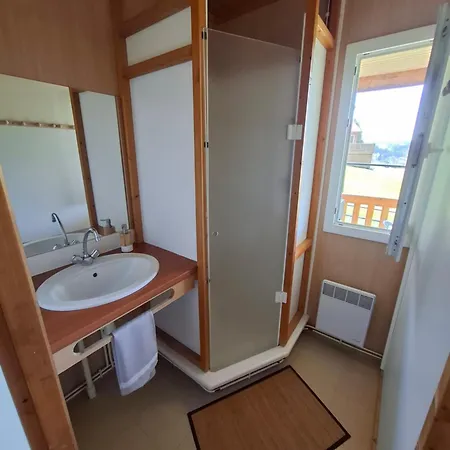 Au Bord Du De Lavalette Chalet *