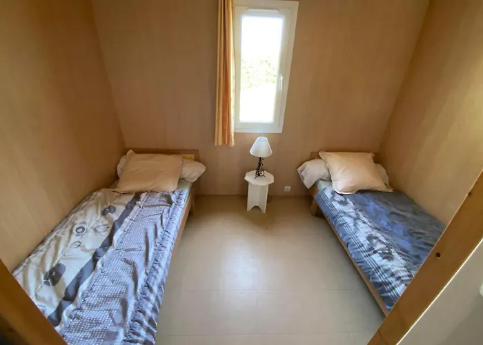 Chalet Au Bord De L’eau *